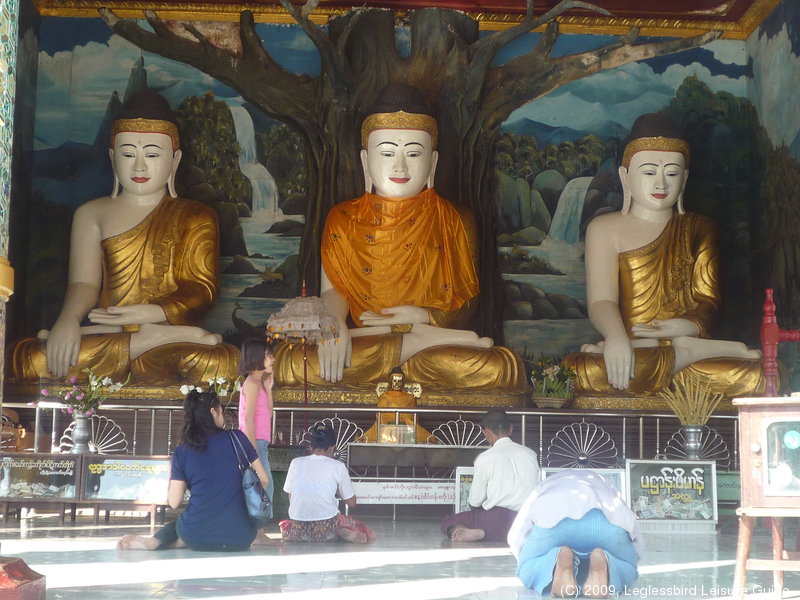 Shwemawdaw Pagoda16